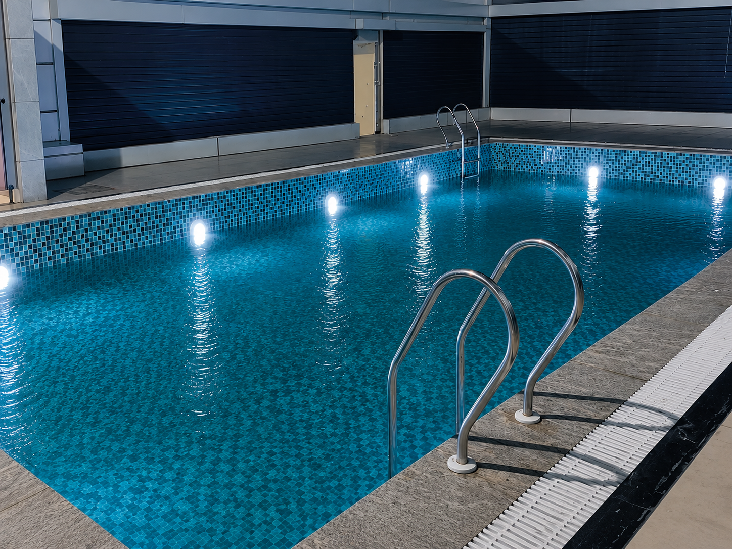 Rooftop swimming pool